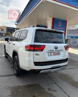 تويوتا لاندكروزر